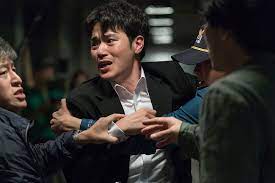 A detective investigates the disappearance of a woman's corpse from a morgue and tries to uncover . Photos New Stills Added For The Korean Movie The Vanished Hancinema