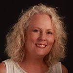 Tamara Posthuma's Instagram, Twitter & Facebook