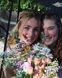 Kira (@kiramoe35) • Instagram photos and videos