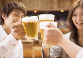 Should the us lower it's drinking age? Moh Age Limit For Buying Alcohol In Malaysia Increased From 18 To 21 Years Old World Of Buzz