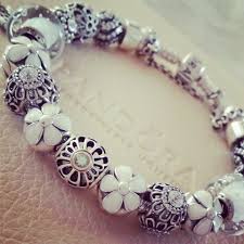 Pin By Ma Rosario Sandoval Salas On Pandora Capri Jewelers Arizona Pandora Bracelet Designs Pandora Bracelet Charms Pandora Bracelet