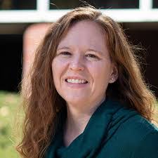 Lila Hammond's Instagram, Twitter & Facebook