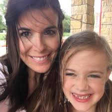 Melissa Craddock (@EmSeeFive)