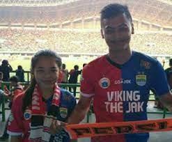Ezra walian akui macan kemayoran tim bagus, tapi. Bobotoh Romeo Dan Juliet Bandung Jakarta Serukan Perdamaian Suporter Bola