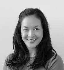 Sara David's Instagram, Twitter & Facebook