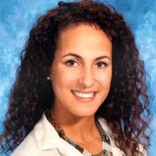 Cassandra Brady's Instagram, Twitter & Facebook