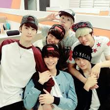 Kkokkkokkkokkkok sumeora / meorikarak boilla / nana nabicheoreom nege naragaseo / beolcheoreom . Stream Astro Hide And Seek Horrible Cover By Mia Kpop Listen Online For Free On Soundcloud