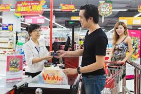 Siêu thị vinmart hà nội phối hợp với nhà cung cấp, khẩn trương tăng nguồn cung nhằm đáp ứng nhu cầu tăng đột biến người tiêu dùng. Hinh áº£nh Ráº¥t Ä'áº¹p Cá»§a Cáº·p Ä'oi Ns DÆ°Æ¡ng Sieu Thá»‹ Vinmart Facebook