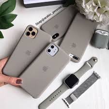 Pin De نجاة Em الكترونيات Em 2020 Iphone Capas De Silicone Para Iphone Acessorios Iphone