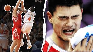 The Time 5'9 Nate Robinson Made 7'6 Yao Ming Cry