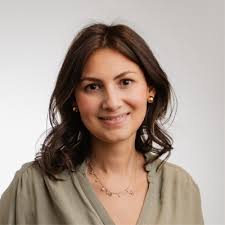 1809. A Quaker boy deemed too frail for farm work. His father told him to  become a doctor instead. 50 years later, he'd transform how America treats  mental illness. But first, he