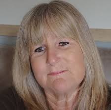 What are some smaller non-denominational churches in Granbury?