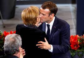 Emmanuel macron réagit après la gifle : Emmanuel Macron Im Bundestag Liebeserklarung An Deutschland Der Spiegel