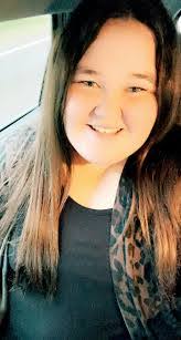 Autumn Buffington's Instagram, Twitter & Facebook