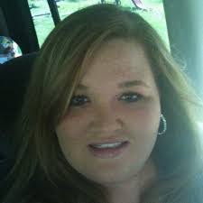 Kayla Moreland's Instagram, Twitter & Facebook