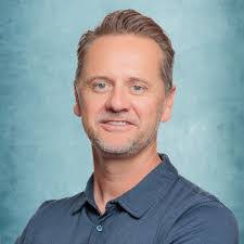 Rick Hoefert's Instagram, Twitter & Facebook