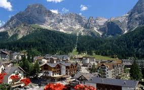 Affittare un alloggio è anche un modo per vivere la quotidianità della gente del luogo e instaurare rapporti umani cordiali e sereni. San Martino Di Castrozza Cosa Fare In Estate Fidelity Viaggi