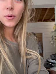 Ballerina Farm Hiw Hannah Abnd Daniel Met