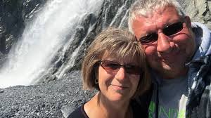 Mark Braatz's Instagram, Twitter & Facebook