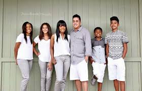 Black And Hispanic Couples Pin By Seana On Hmbw Couples Black Couples Beautiful Family Couples