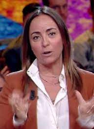 Una pasqua in giro per il pianeta, comodamente da casa, con il kilimangiaro, in onda domenica oggi alle 15.55 su rai 3. Kilimangiaro Camila Raznovich Confessa Sento Tanta Pressione Lanostratv