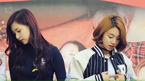 Read twice aesthetic wallpaper (13) from the story twice wallpaper ❤ by yang031904_ (yang jeneul) with 1,357 reads. Michaeng Wallpaper Michaeng Wiki K Pop Amino