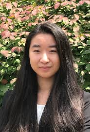 Jennifer receives poster award!