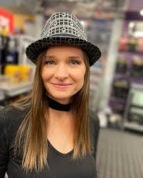 Echo Wells (@echowellsofficial) • Instagram photos and videos