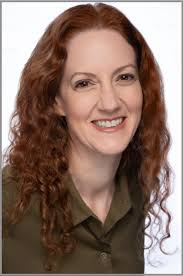 Sarah Granger's Instagram, Twitter & Facebook