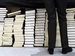 Cette dernière offre la possibilité aux inventeurs du monde entier de participer au concours en présentant leur invention via une. Le Salon Du Livre Change De Date Et De Directrice