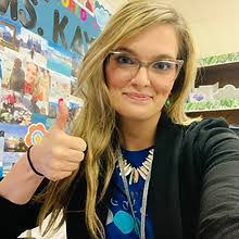 Alison Hogg's Instagram, Twitter & Facebook