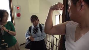 LULU-333 I couldnt stand the innocently swaying boo...