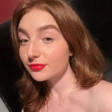 Helen Pointer (helenashleyyy)