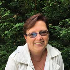 Mary Queen of Scots: Bonus: Clare Hunter (Embroidering Her Truth: Mary,  Queen of Scots and the Language of Power)