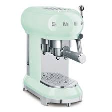 Maybe you would like to learn more about one of these? Machine A Cafe Expresso Vert D Eau 1350 W Ecf01pgeu Smeg Mathon Fr