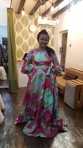 We did not find results for: Robe Longue Ovale Coupee A La Taille Manche 3 4 Bouffantes Dos V Avec Glissiere Fashion Saree Sari