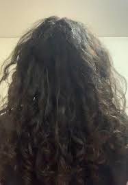 It allows the curls to lift and spiral. Why Is My Hair Curly Only On The Ends But Anywhere Else Especially The Roots It S Straight Wavy Curlyhair