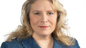 Jennifer Bowerman's Instagram, Twitter & Facebook