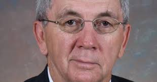 Former VMI athletic director Donny White dies at 78