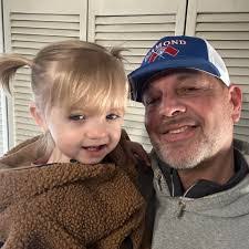 Christopher Matney's Instagram, Twitter & Facebook