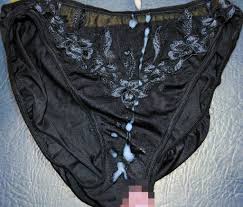 女の子の使用済みパンツにザーメン射精する、癖をこじらせ過ぎた下着フェチの末路ｗｗｗｗｗｗｗ | エロログZ