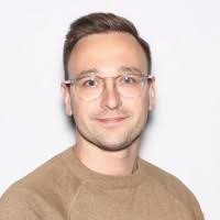 1000+ "Pelzer" profiles