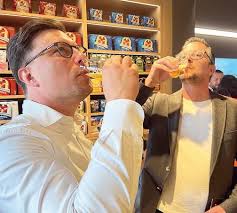 EISZEIT Magazin 7 by evzug