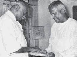 நாடார் - காமராஜரும் கக்கனும். கக்கனும், காமராஜரும் ஏழையாக வந்தார்கள்.  ஏழையாகவே இருந்தார்கள். ஏழையாகவே இறந்தார்கள். பதவியையும் ...