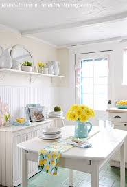yellow kitchen decor