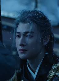 Song Mo's Grey Hair Transformation in Blossom CDrama