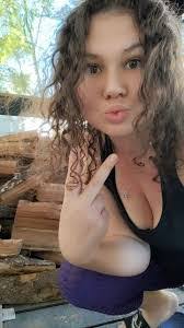 Lonnie Mcentire's Instagram, Twitter & Facebook