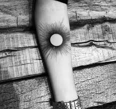 Designs could either be as simple as a mere line work or perhaps decorated with some dots. 45 Delicate Minimalist Tattoo Ideas In 2021 Trending Tattoo