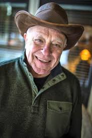 Sisters photographer honored