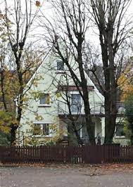 Wir bieten dir zahlreiche services, produkte und hier besteht jedoch keine verbindlichkeit zum kauf. Haus Kaufen Hauskauf In Munchen Laim Immonet